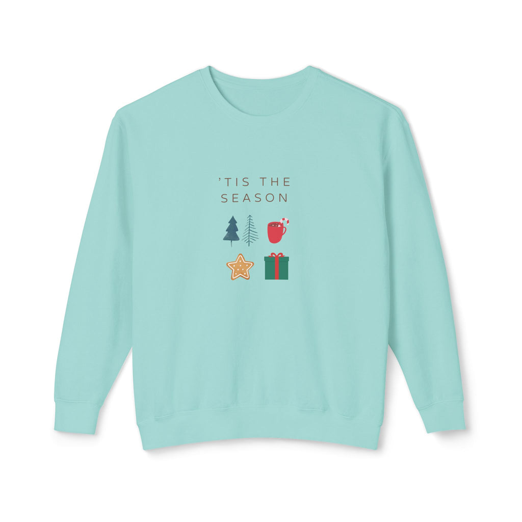 pretty christmas sweatshirt that says tis the season